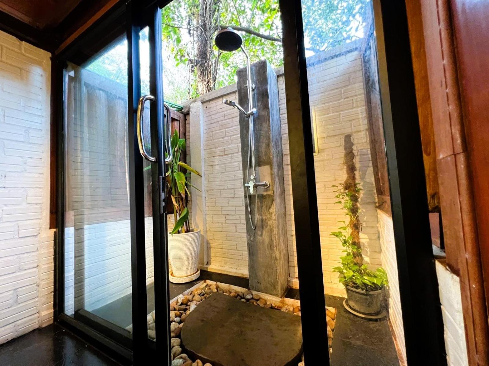 The Little Vegan Homestay Phumi Banteay Srei Exterior photo
